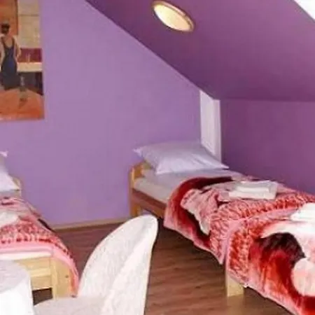 Bed and breakfast Dworek Slepowron Szklarska Poręba